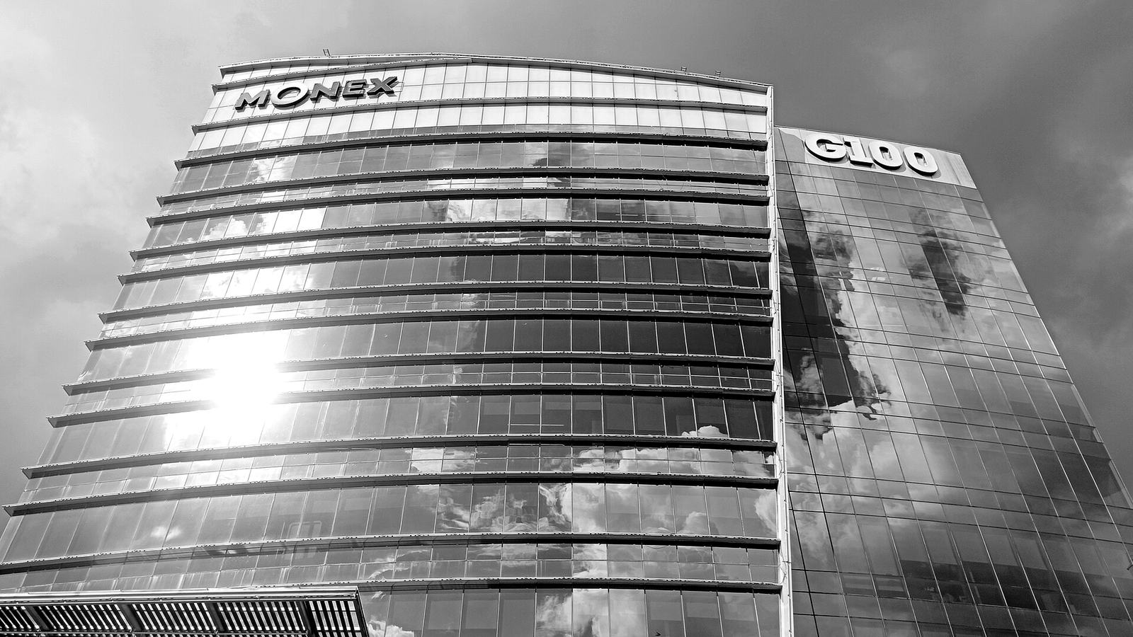 Edificios corporativos en Puerto Interior, Silao.